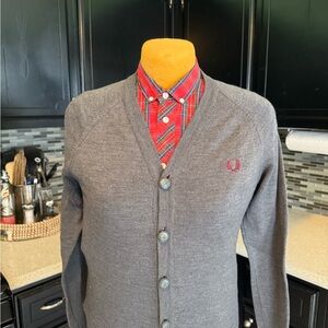 Rare made in Scotland gray wool Fred Perry Cardigan with leather buttons